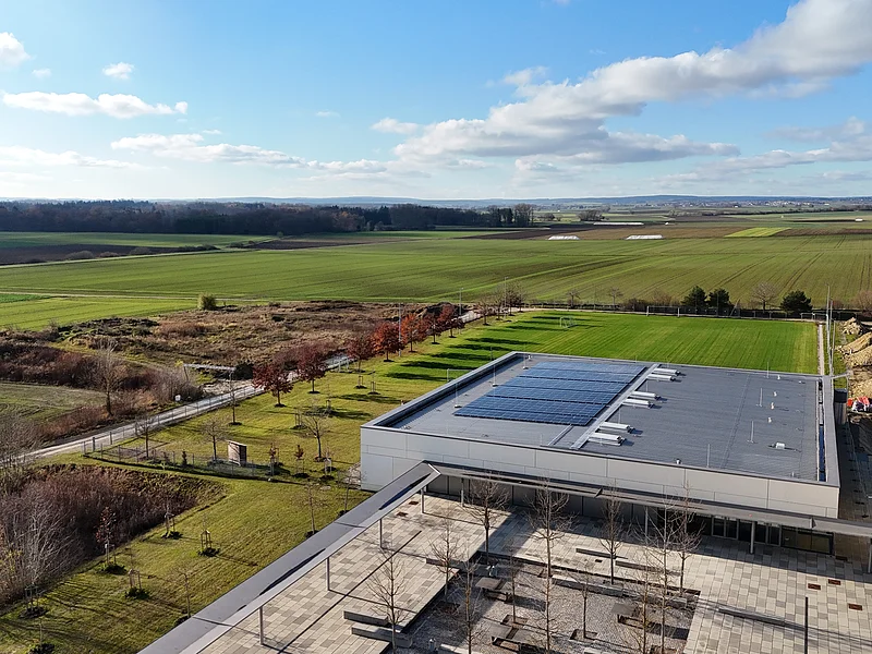 Sportplatz und Turnhalle 18.11.2025